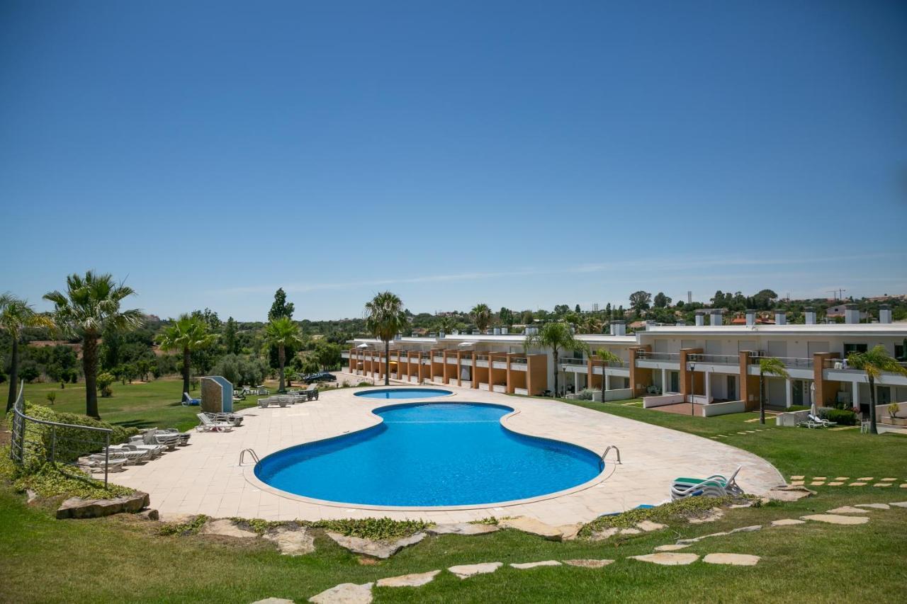 Sunny Villa Facing The Swimming Pool Fontainhas  외부 사진