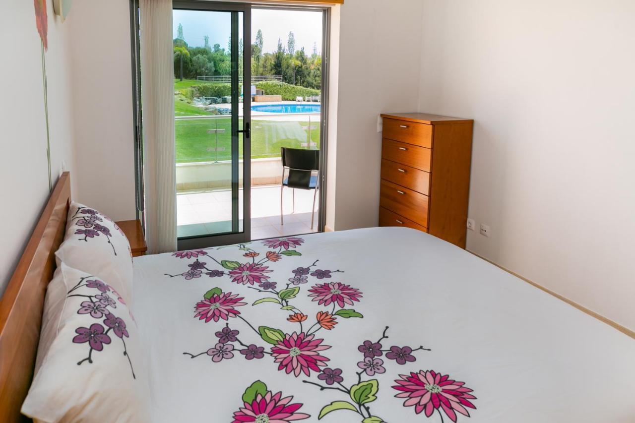Sunny Villa Facing The Swimming Pool Fontainhas  외부 사진